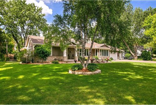 6012 Leslee Ln, Minneapolis, MN 55436-1213