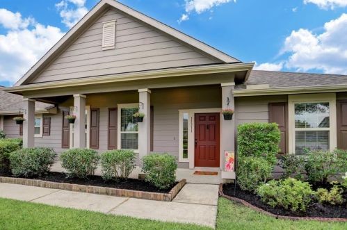 11311 Grand Creek Ln, Tomball, TX 77375-2261