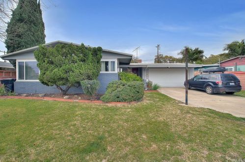 9831 Hibiscus Dr, Garden Grove, CA 92841-1718