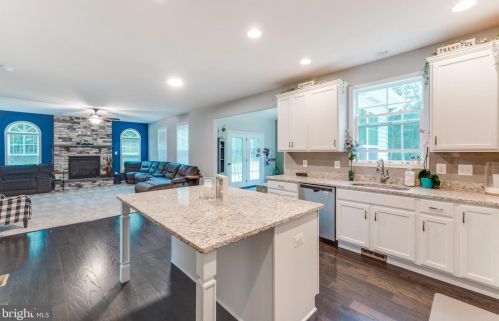 181 Empress Alexandra Pl, Fredericksburg VA  22406-4085 exterior