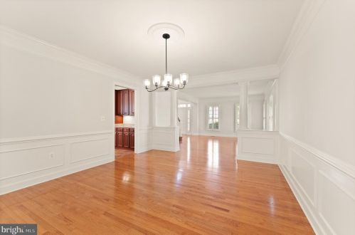 43530 Butler Pl, Leesburg VA 20176-7428 exterior