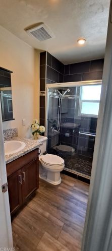 943 Olive St, Colton CA  92324-2560 exterior