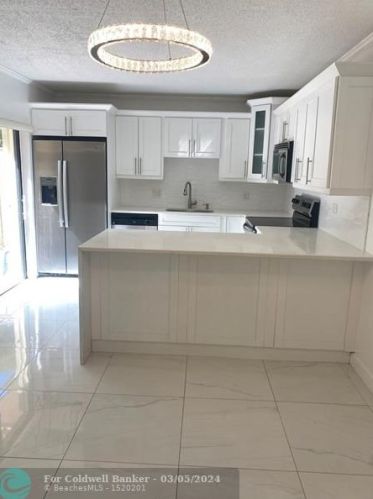 1700 Embassy Dr, West Palm Beach FL  33401-1913 exterior