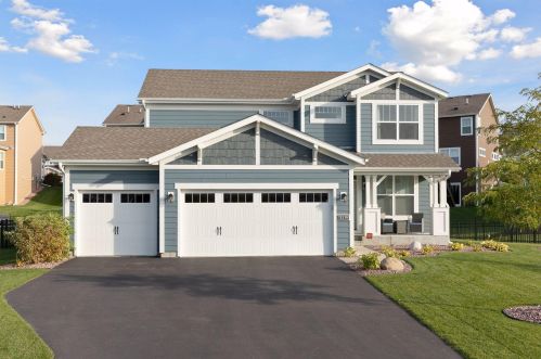 11519 Harbor Ln, Saint Paul, MN 55129-5018