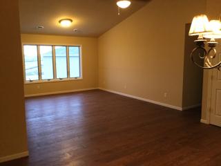 11201 Vermont Cir, Crown Point IN  46307-8058 exterior