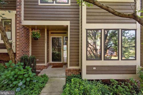 11004 Thrush Ridge Rd, Herndon, VA 20191-4713