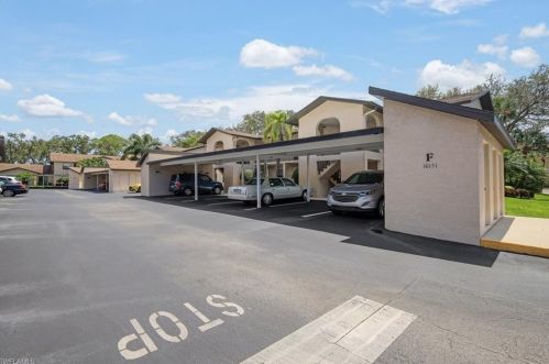 10151 Maddox Ln, Bonita Springs, FL 34135-7609