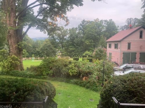 430 Green Ln, Belvidere NJ  07823-1236 exterior