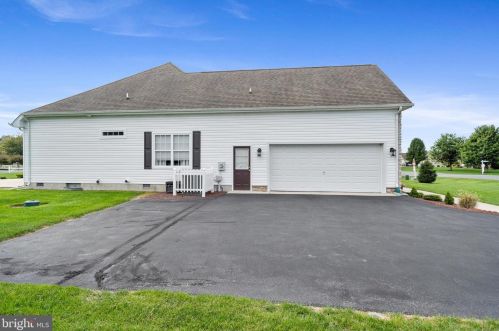 16394 Winding River Dr, Milton DE  19968-3053 exterior