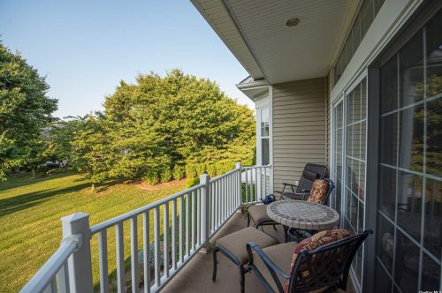 5 Symphony Dr, Lake Grove, NY 11755-1313