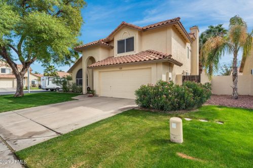 3801 Acacia Ct, Chandler, AZ 85248-4112