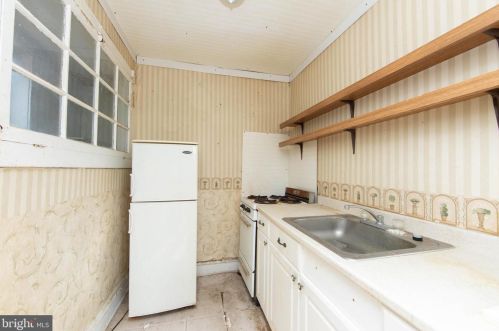 7701 Park Ave, Camden NJ  08109-3534 exterior