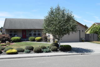 2140 Crystal Way, Mckinleyville, CA 95519-3978