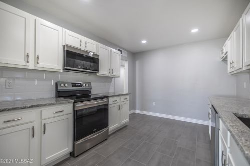 5337 Bellevue St, Tucson AZ  85712-4908 exterior