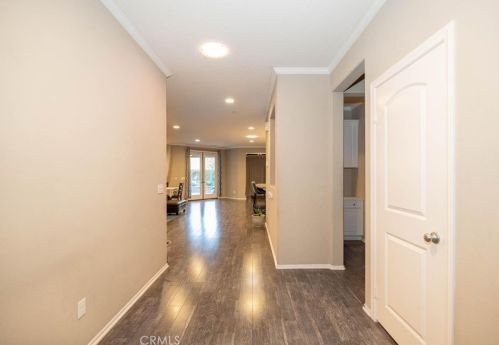 29586 Rawlings Way, Lake Elsinore CA  92530-4684 exterior