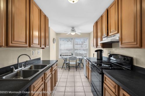 1724 Princeton Ave, Lakewood NJ  08701-2879 exterior