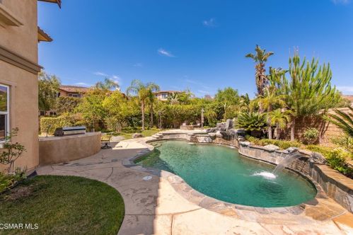 3824 Doheney Ct, Simi Valley CA  93063-0208 exterior