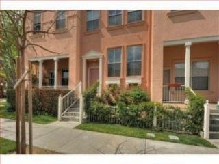 118 Pacchetti Way, Mountain View CA  94040-1237 exterior