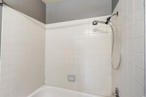 2527 Westberry Dr, Santa Rosa CA 95403-4136 exterior