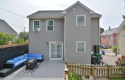 19 Beacon St, Gloucester MA 01930-3436 exterior