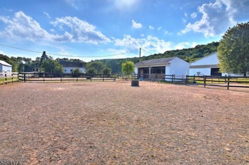 909 Greenville Rd, Wantage NJ  07461-3614 exterior