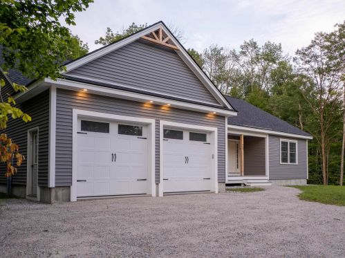 969 Grandview Rd, Albany NH  03818-7125 exterior