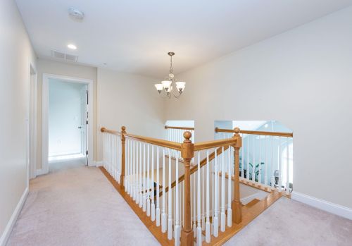 31 Southwoods Rd, Chester NH  03036-4344 exterior
