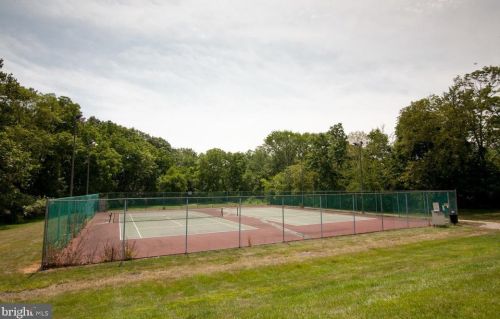 132 Ardwick Ter, Lansdale PA 19446-4925 exterior