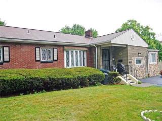 8612 Frankstown Rd, Pittsburgh, PA 15235-1360