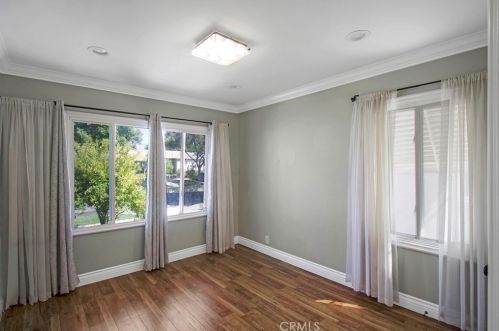 2732 Dollar St, Lakewood, CA 90712-2142