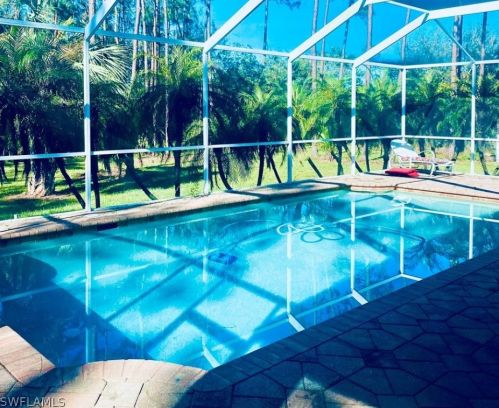 10391 Strike Ln, Bonita Springs, FL 34135-7682