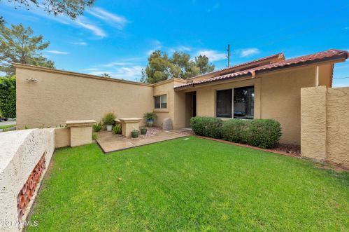 390 Aspen Way, Gilbert, AZ 85234-4560