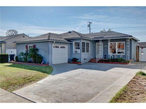 2802 145th St, Gardena, CA 90249-3118