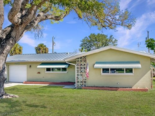 1423 43rd Ter, Cape Coral, FL 33904-7345