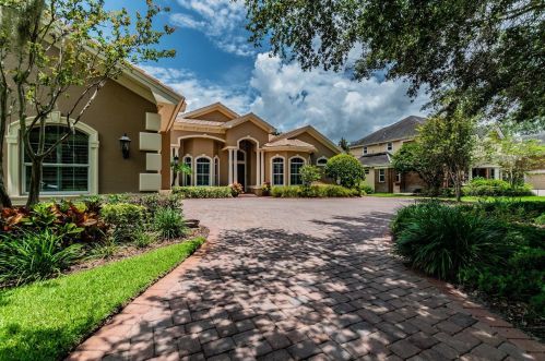 1306 Playmoor Dr, Palm Harbor, FL 34683-1472