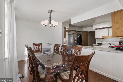 21 Clamer Ave, Collegeville PA  19426-2303 exterior