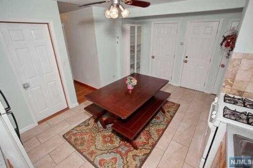 144 Main St, Ridgefield Park NJ  07660-1256 exterior