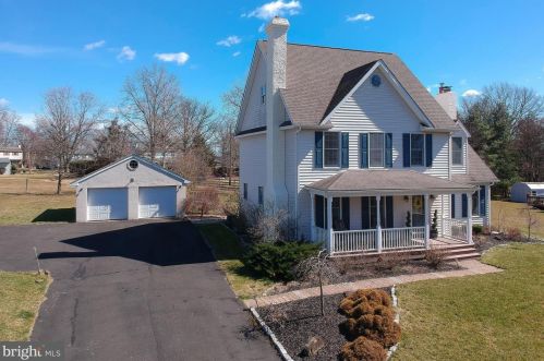 311 Park Rd, Prospectville, PA 19002-1126