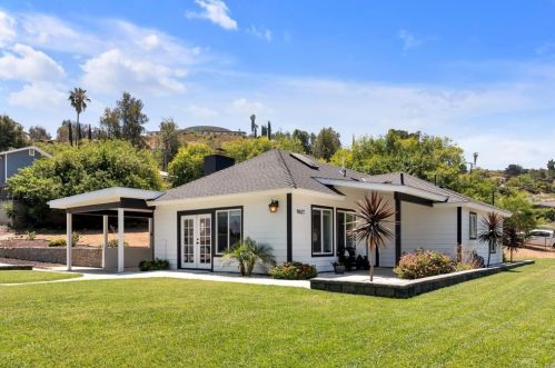 9607 Marilla Dr, Lakeside CA 92040-2806 exterior