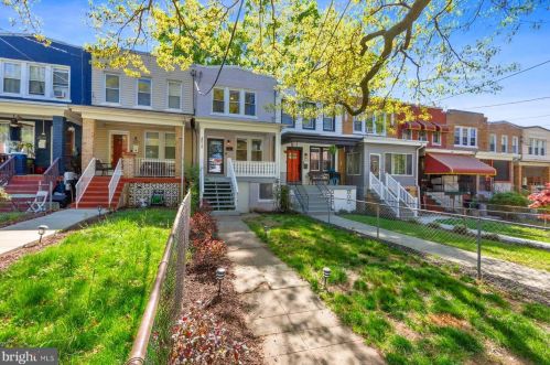 2015 Naylor Rd, Washington DC 20020-4515 exterior