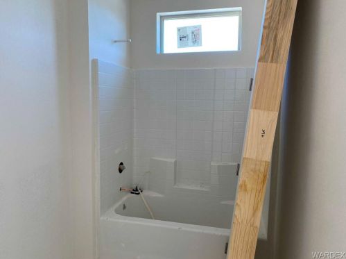 3267 Secret Pass Cyn Dr, Bullhead City AZ exterior