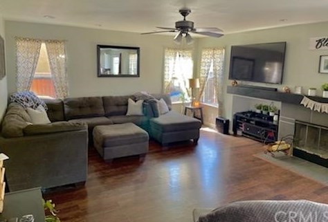 2641 Glenview Dr, Hollister, CA 95023-8107