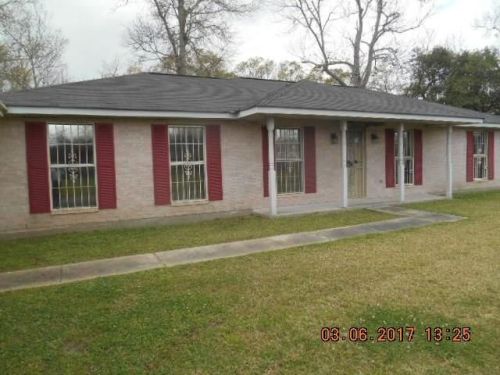 170 Griffin Dr, Ama, LA 70031-2136