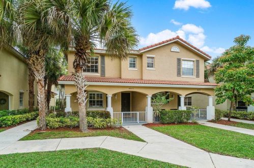 4807 Wickham Cir, Delray Beach, FL 33445-3592