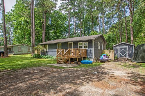 177 Kate St, Harleyville, SC 29448-3800