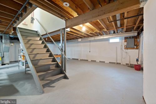 28 Fieldston Rd, Princeton NJ 08540-6429 exterior