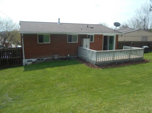 23 Elmwood Cir, Grants Lick, KY 41001-1309