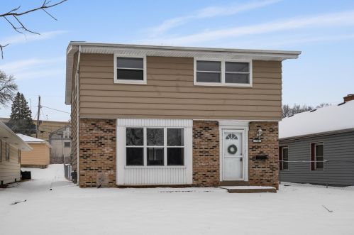 710 101, Milwaukee WI 53214-2504 exterior