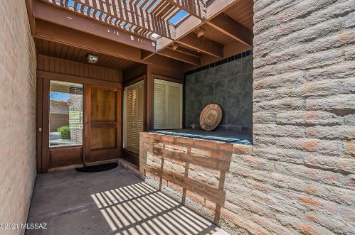 1967 Campbell Ter, Tucson, AZ 85718-5951
