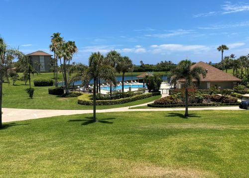 401 Seas Dr, Jupiter FL  33477-1129 exterior